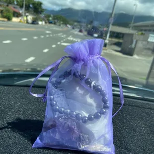 The adorable packaging provided for purchases. Rarity anywhere else. They even used my favorite color, unknowingly!!