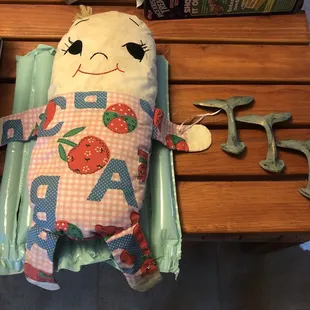 $5ea. cast iron whale tales &amp; $10 ol school handmade Humpty Dumpty. today she said 10% off everything ((1800th pic! Woohoo!!))