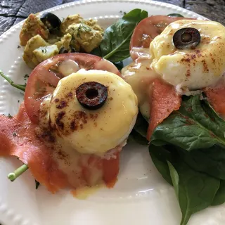 Smoked Salmon Benedict
