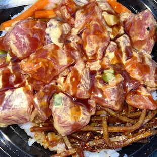 Spicy ahi bowl