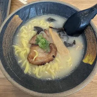 Tonkotsu Ramen - Half Size
