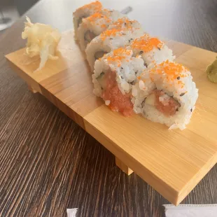 Spicy Salmon Roll