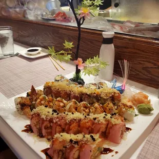 Rolls from the closest to you in the picture: - Minnetonka roll  -ocean mist roll -my best friend roll  -Alaska roll