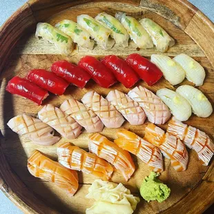 Custom made nigiri set