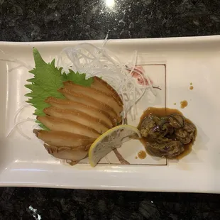 Abalone sashimi with kimo