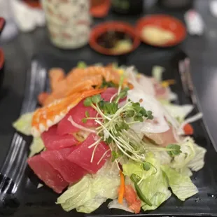Sashimi salad