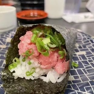Negitoro Hand Roll
