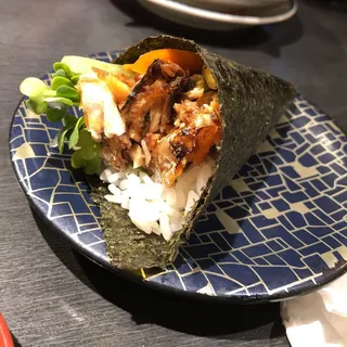 Salmon Skin Hand Roll