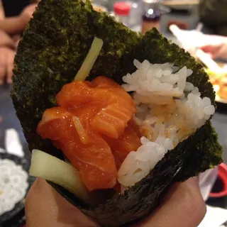 Spicy Salmon Hand Roll