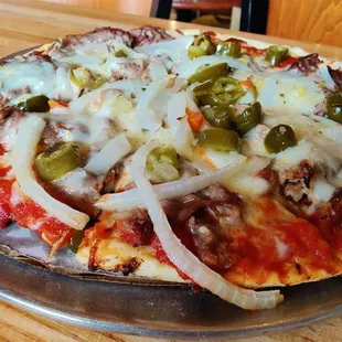 The Beast 10&quot; pizza