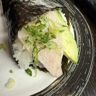 Yellowtail Hr(Hand Roll)