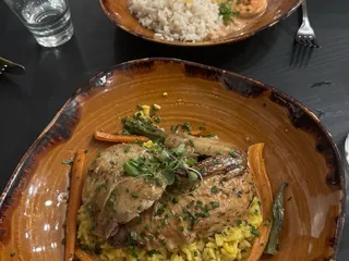 BOTO Restaurant & Bar