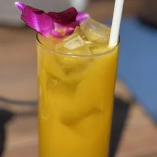 Tropical mocktail