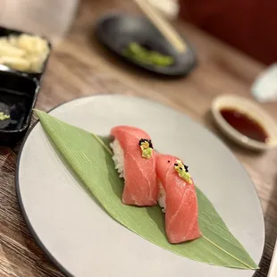 Tuna belly with gold flakes
