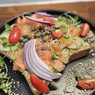 Salmon toast