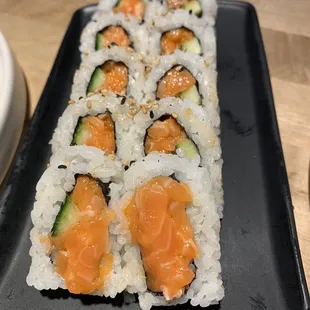 Spicy Salmon Roll