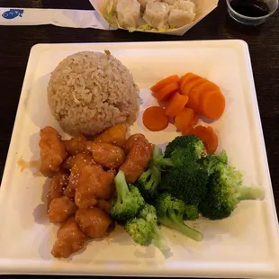 Sesame chicken &amp; shumai