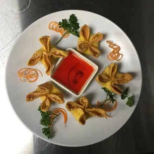 Crab Rangoon for appetizer