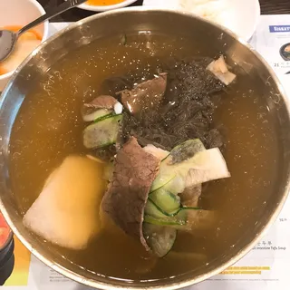Cold Buckwheat Noodle in Cold Broth or Spicy Sauce or Combined