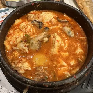 OYSTER Tofu Soup