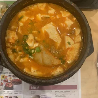 DUMPLING Tofu Soup