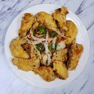 Salt &amp; Pepper Chicken Wings