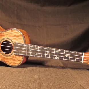 Kaka'ako - Concert K2 Acacia Ukulele