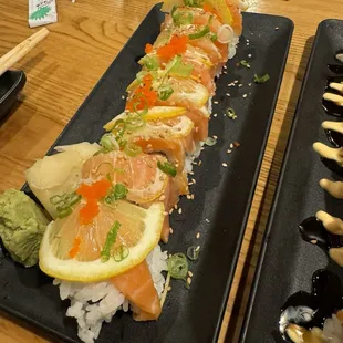 E23. Sunny Salmon Roll