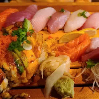 G3. Sashimi Combo Deluxe