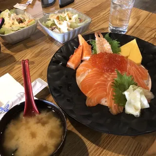 B7. Salmon and Ikura Donburi
