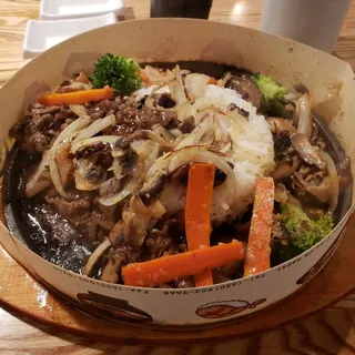 C9. Teppan Sizzling Plate Dinner