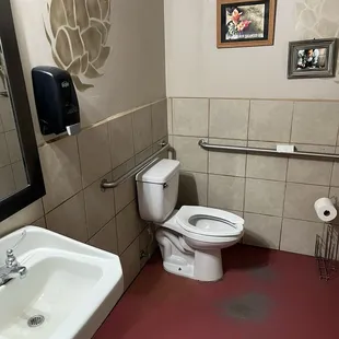 Clean Restrooms