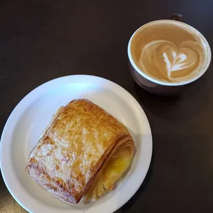 Short Kaladi Latte and lemon croissant