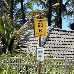Emergency location sign for the beach.