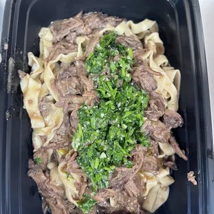 JOJA foodtruck oxtail and beef shank Osso bucco