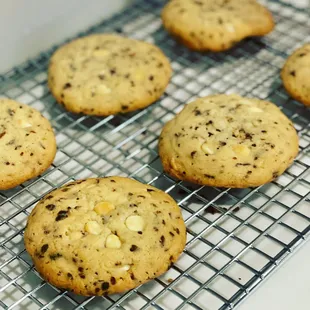 Kona coffee white chocolate cookies