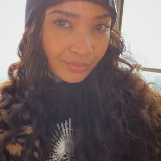 Janelle H.