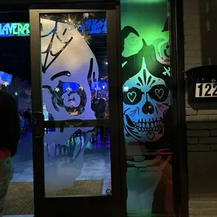 Gorgeous glass door walking into the restaurant!