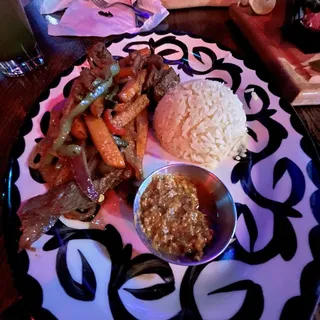 Lomo Saltado