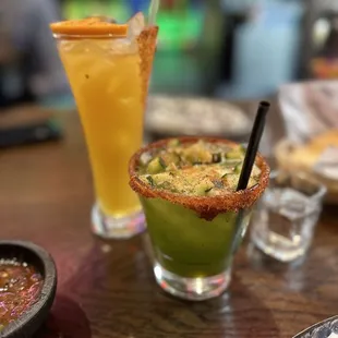 Left: chamuco. Right: pepinos con chile