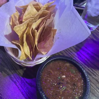 Chips & Salsa