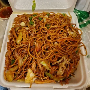 Char Siu fried noodles