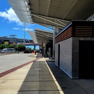 The buses pull up here (09/26/22). #KalihiTransitCenter #TheBusHawaii #Kalihi #Oahu #Hawaii