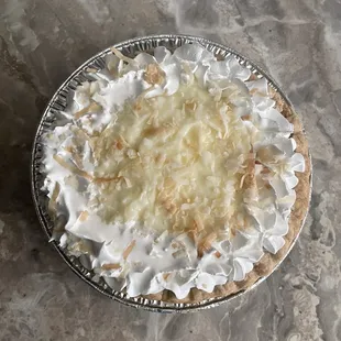 Coconut cream pie