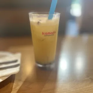 Mango milk tea