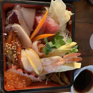 Chirashi Bowl