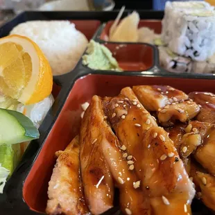 Kamakura Lunch Box 2 items Chicken Teriyaki and California Roll