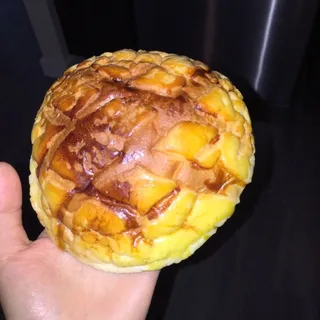 Pineapple Bun