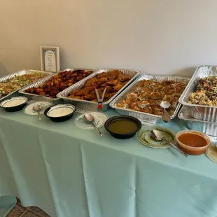 Another angle of noms
