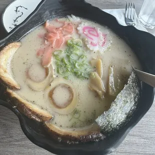 Tonkotsu ramen